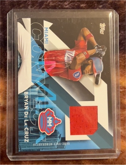 2024 Topps Series 2 #CC2-BD Bryan De La Cruz City Connect Swatch Collection — front