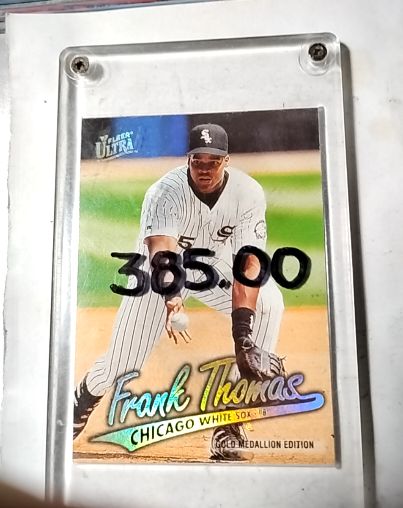 1997 Fleer Ultra Gold Medallion Edition #G44 Frank Thomas — front