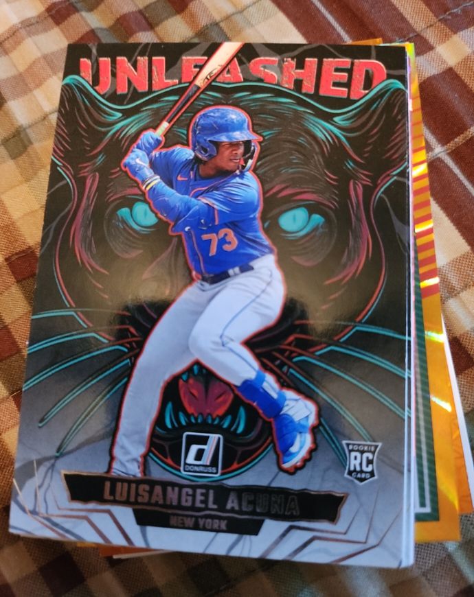 2025 Donruss #2 Luisangel Acuna Unleashed — front