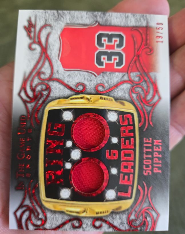 2022 Leaf In The Game Used Ring Leaders #19/50 Scottie Pippen — front