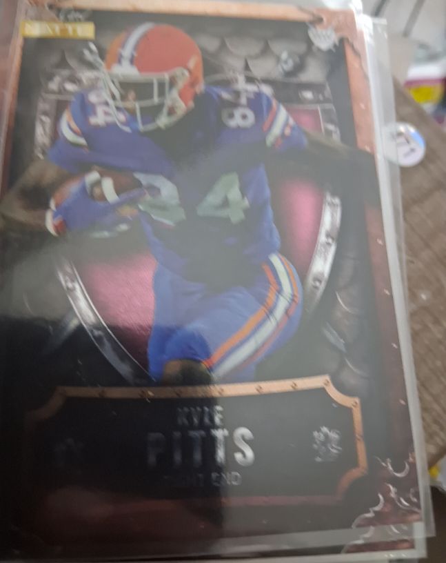 2021 Wild Card Matte Weekend Warrior #MWW-11 Kyle Pitts Rookie Card — front