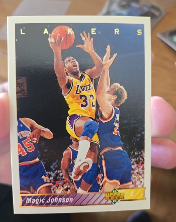 1992-93 Upper Deck #32a Magic Johnson — front