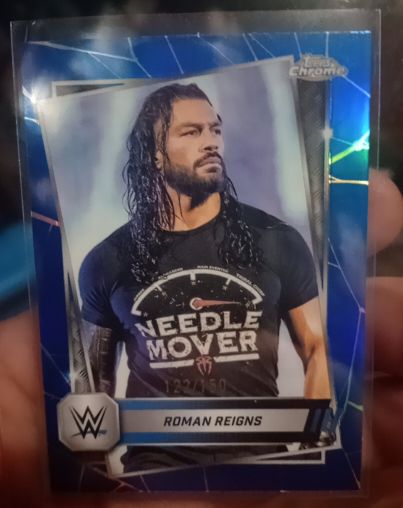 2025 Topps Chrome WWE #3 Roman Reigns — front