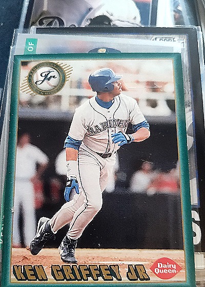 1994 Dairy Queen #4 Ken Griffey Jr — front