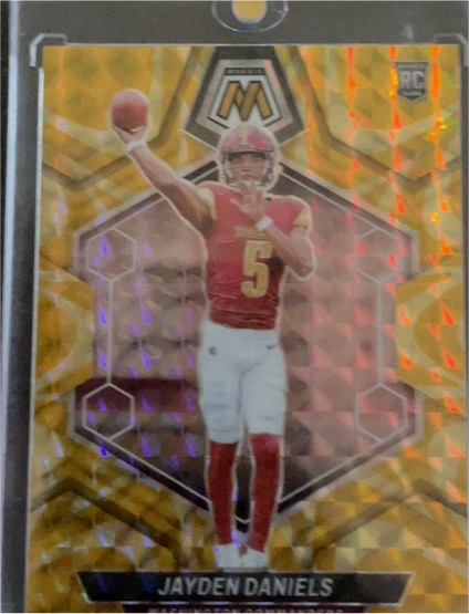 2024 Panini Mosaic #302 Jayden Daniels — front
