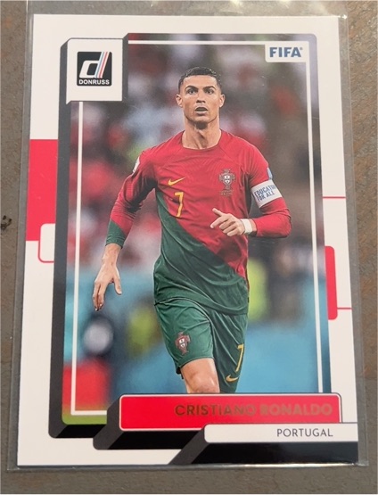 2022 Donruss #94 Cristiano Ronaldo — front