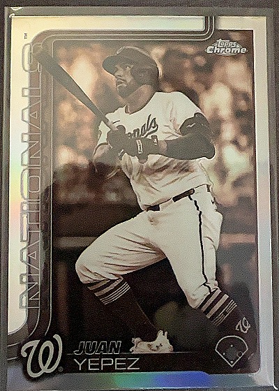 2025 Topps Chrome Juan Yepez — front