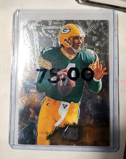 1996 Fleer Metal #45 Brett Favre — front