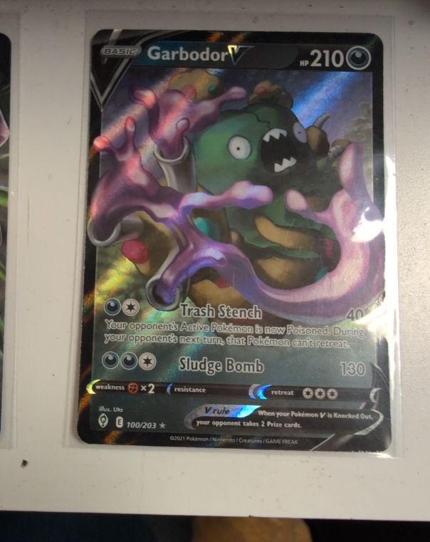 2021 Pokémon TCG Evolving Skies #100 Garbodor V — front