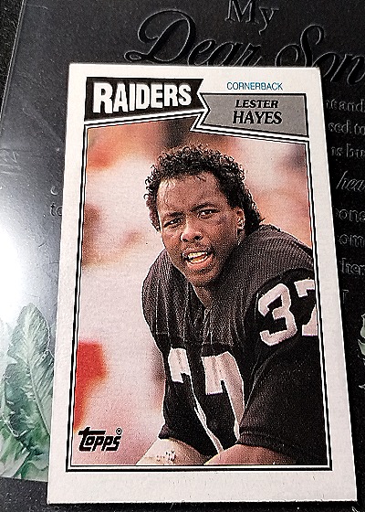 1987 Topps #223 Lester Hayes — front