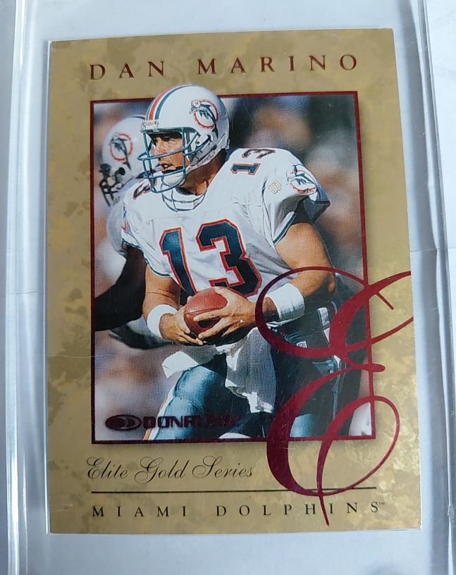 1997 Donruss Elite Gold Series #2 Dan Marino — front