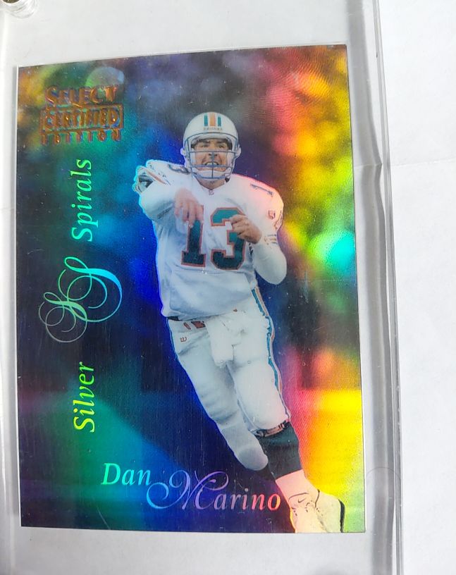 1996 Select Certified Silver Spirals #122 Dan Marino — front