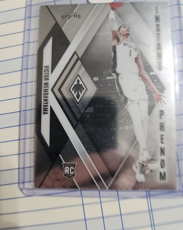 2023-24 Panini Phoenix #13 Victor Wembanyama Instant Phenom RC Spurs — front