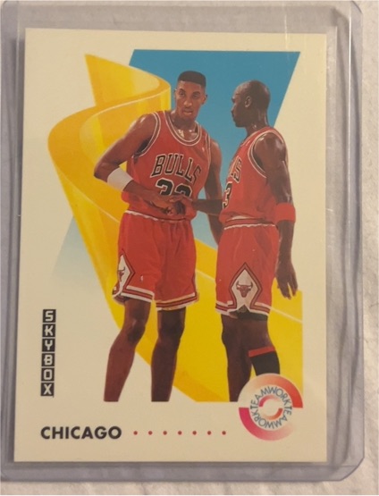 1991-92 Skybox #462 Michael Jordan / Scottie Pippen — front