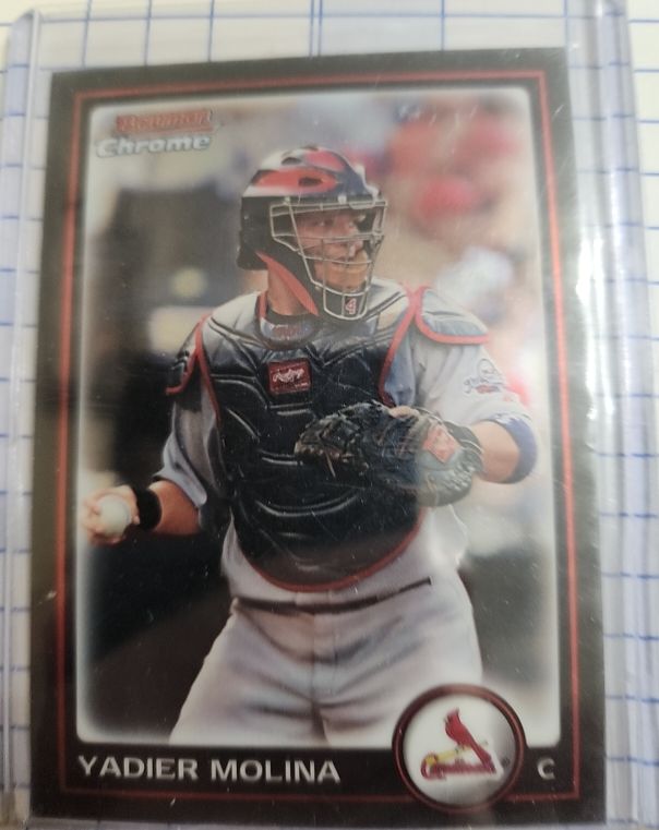 2010 Bowman Chrome #67 Yadier Molina — front