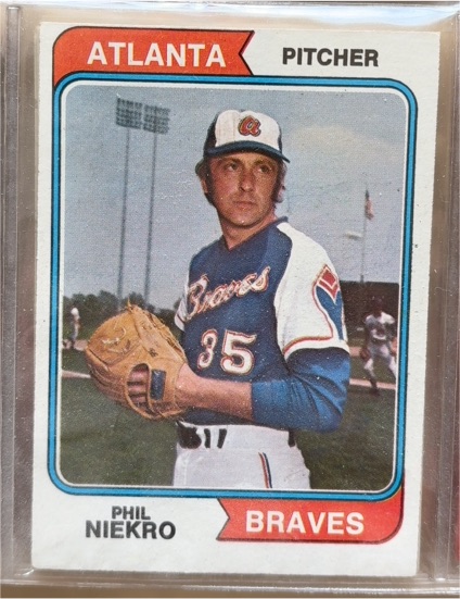 1974 Topps #29 Phil Niekro — front