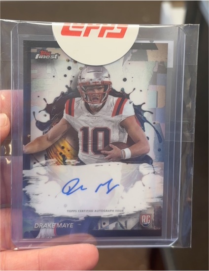 2024 Topps Finest #RFA-DM Drake Maye Rookie Finest Autographs — front