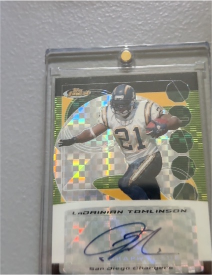 2001 Topps Chrome #21 LaDainian Tomlinson — front