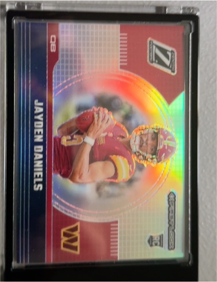 2024 Panini Zenith First Look #2 Jayden Daniels — front