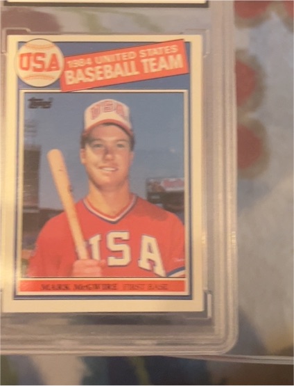 1985 Topps #401 Mark McGwire — front