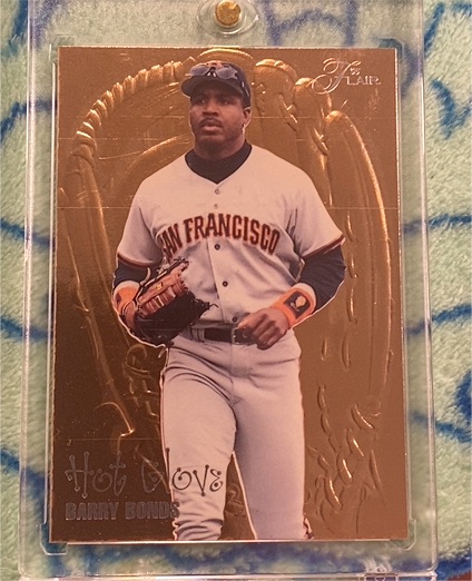 1995 Flair Hot Glove #2 Barry Bonds — front
