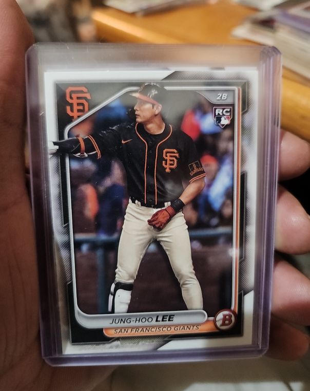 2024 Bowman #69 Jung-Hoo Lee RC — front