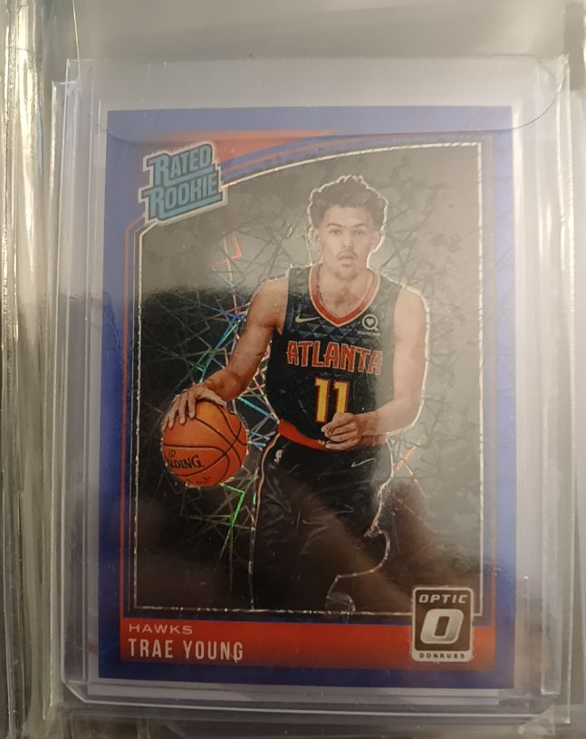 2018-19 Donruss Optic #198 Trae Young — front
