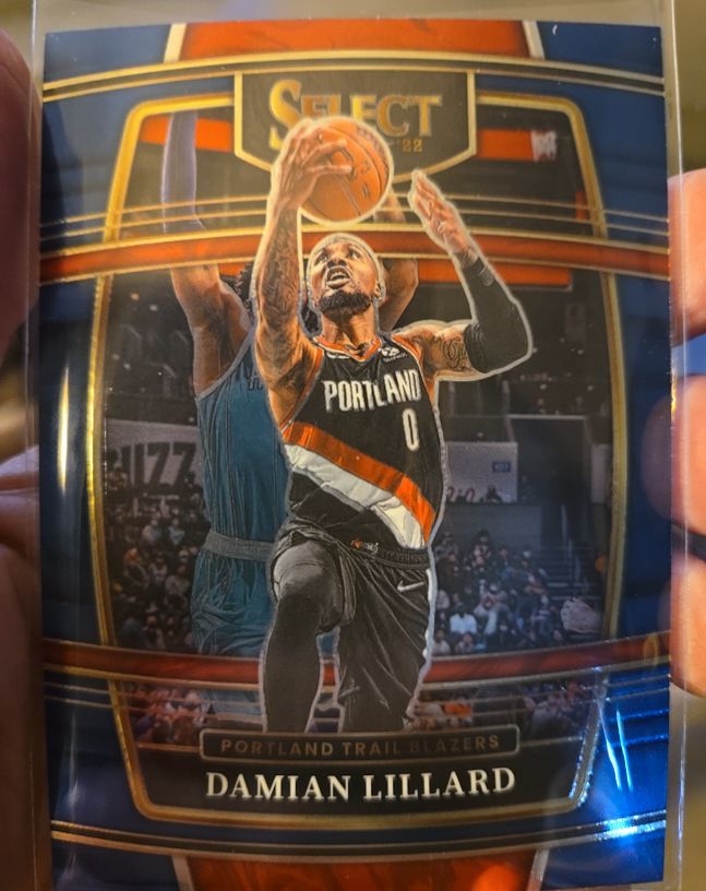 2021-22 Panini Select #3 Damian Lillard — front