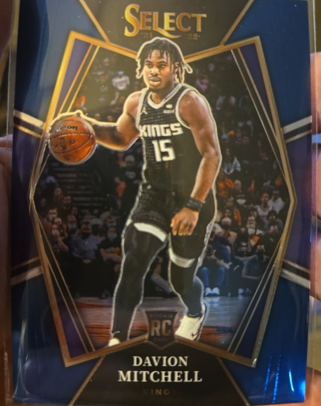 2021-22 Panini Select #118 Davion Mitchell — front
