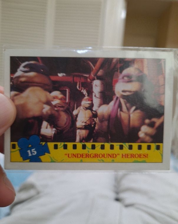 1990 Topps Teenage Mutant Ninja Turtles Movie #15 Underground Heroes — front
