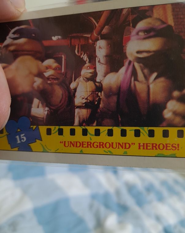 1990 Topps Teenage Mutant Ninja Turtles Movie #15 Underground Heroes — front
