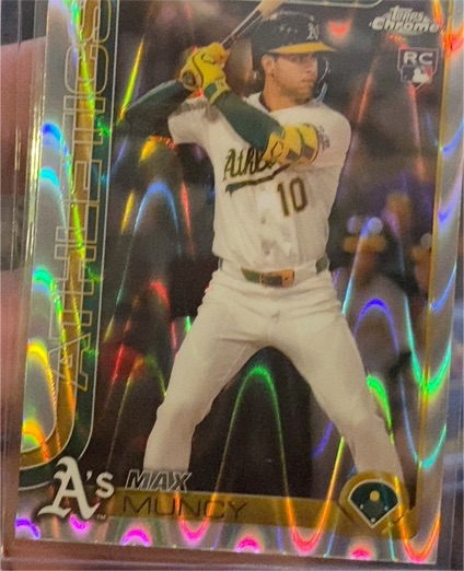 2025 Topps Chrome #221 Max Muncy — front