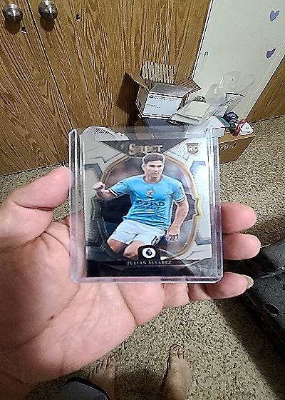2022-23 Panini Select #62 Julian Alvarez — front
