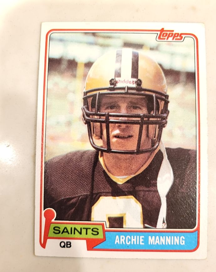 1981 Topps #158 Archie Manning — front