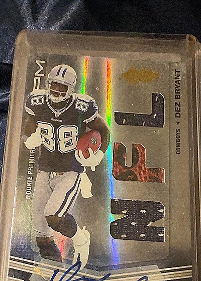 2010 Absolute Rookie Premiere #N/A Dez Bryant — front