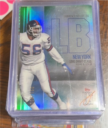 2024 Topps Signature Class #37 Lawrence Taylor — front