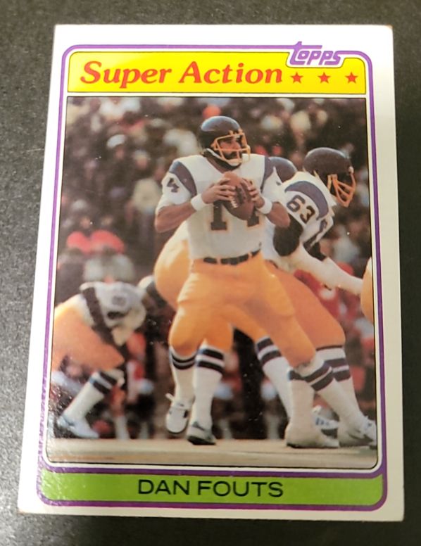 1981 Topps #153 Dan Fouts Super Action — front