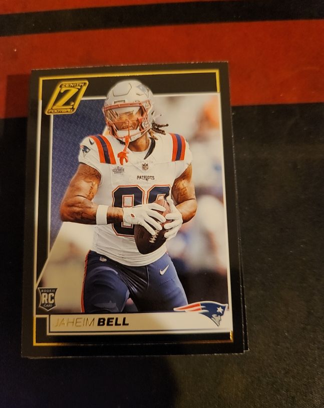 2024 Panini Zenith #138 Jaheim Bell — front
