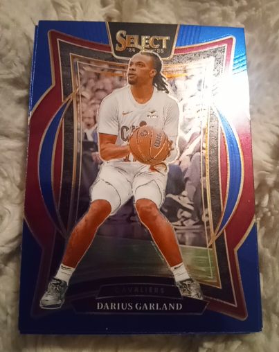 2024-25 Panini Select #39 Darius Garland — front