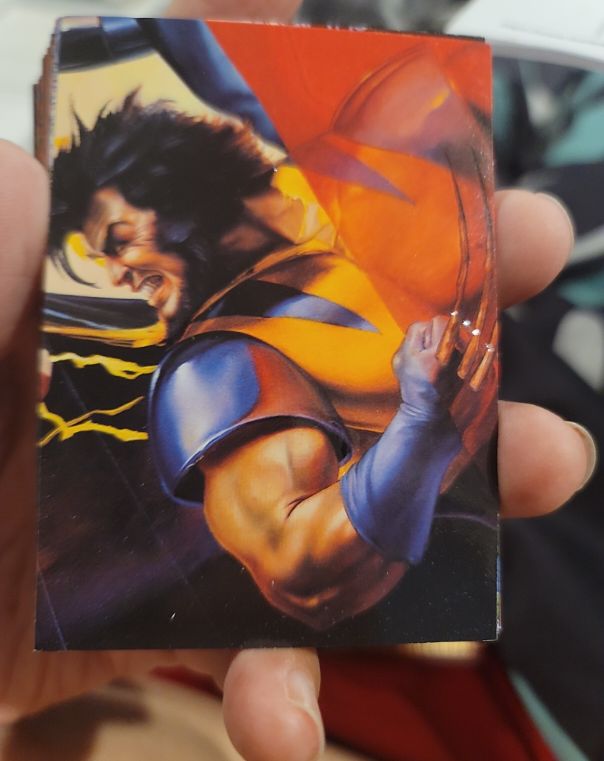 1995 Fleer DC Versus Marvel Impact #18 Wolverine — front