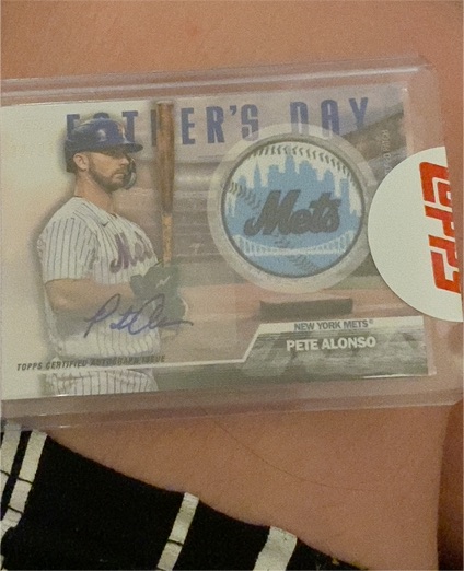 2023 Topps Series 2 #FD-PA Pete Alonso Father's Day Commemorative Team Patch — front