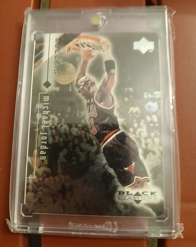 1998-99 Upper Deck Black Diamond #13 Michael Jordan — front