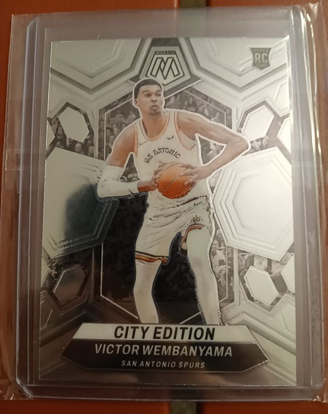 2023-24 Panini Mosaic City Edition #282 Victor Wembanyama — front