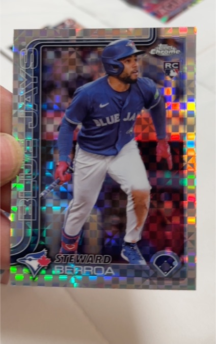 2025 Topps Chrome #163 Steward Berroa — front