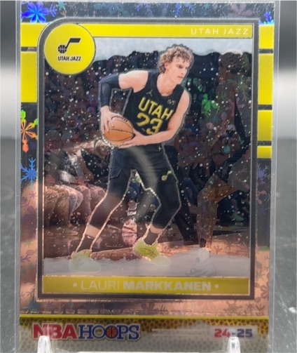 2024-25 Panini NBA Hoops #121 Lauri Markkanen — front