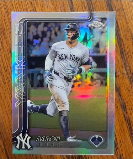 2025 Topps Chrome Aaron Judge — front