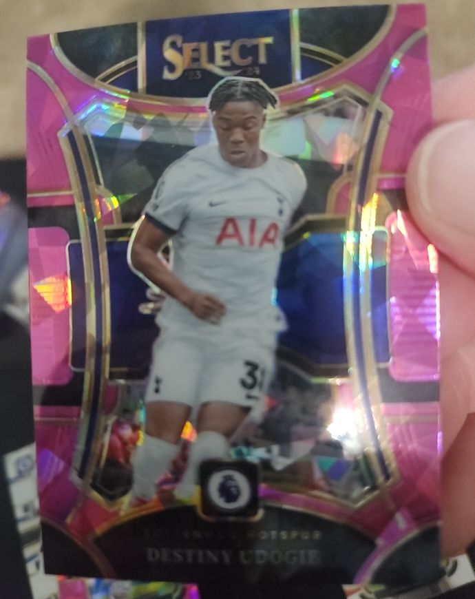 2023-24 Panini Select Premier League #188 Destiny Udogie Pink Ice — front