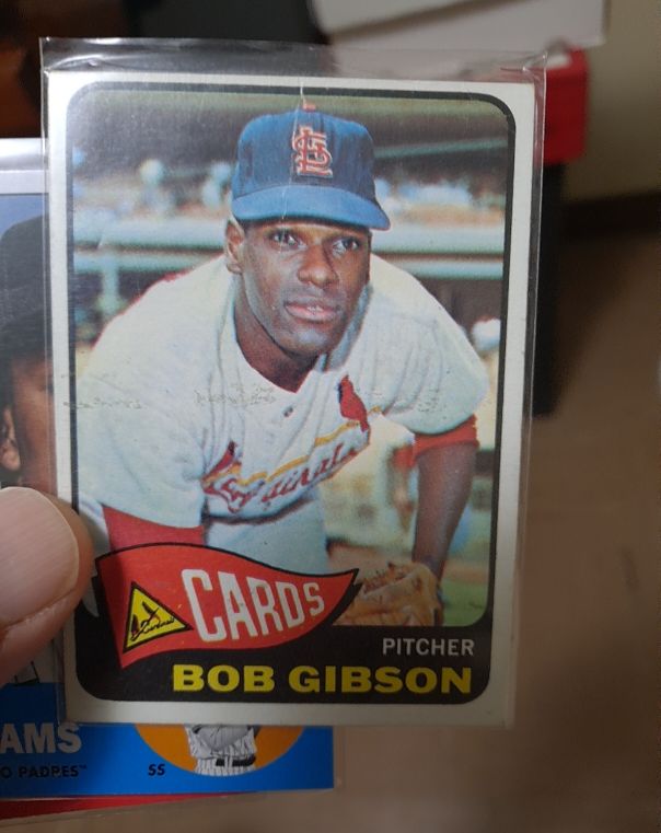 1965 Topps #320 Bob Gibson — front