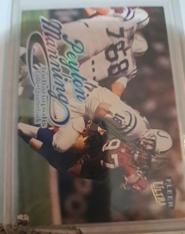 1999 Fleer Ultra #15 Peyton Manning — front