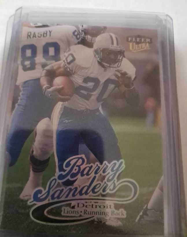 1999 Fleer Ultra #150 Barry Sanders — front